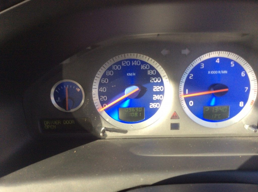 Volvo V70 - Image 8