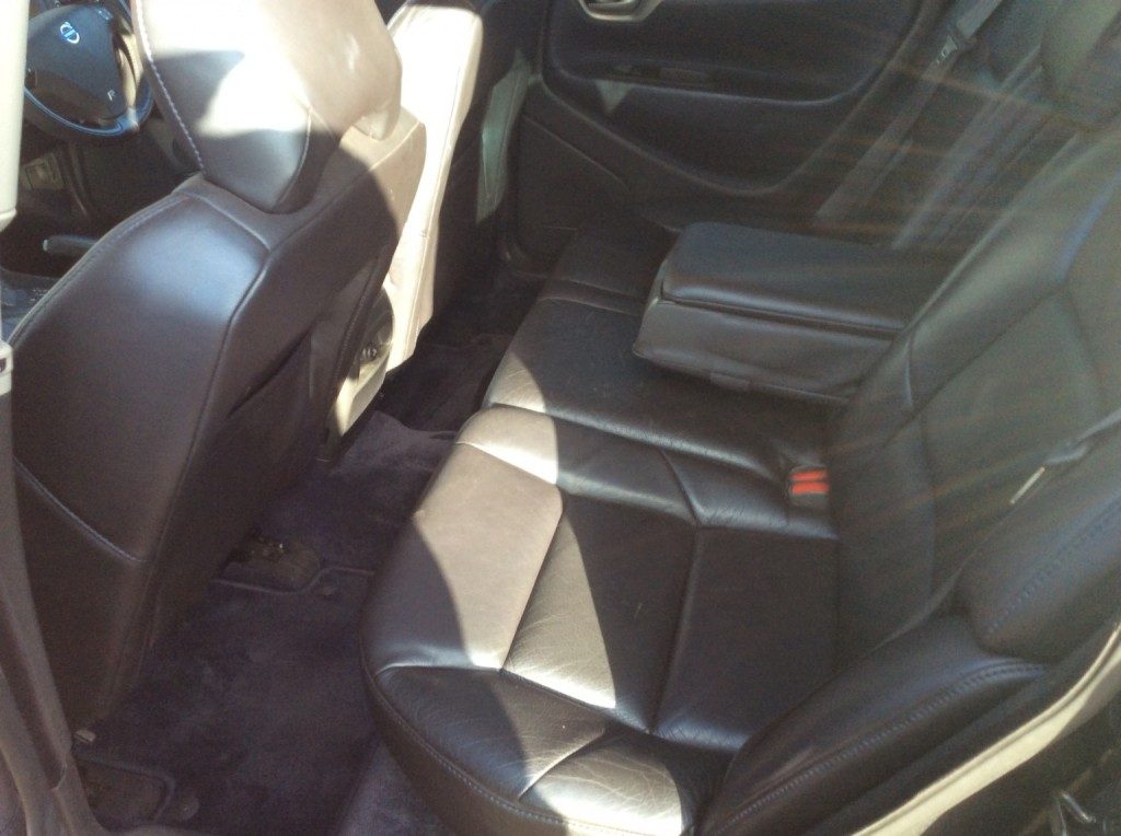 Volvo V70 - Image 10
