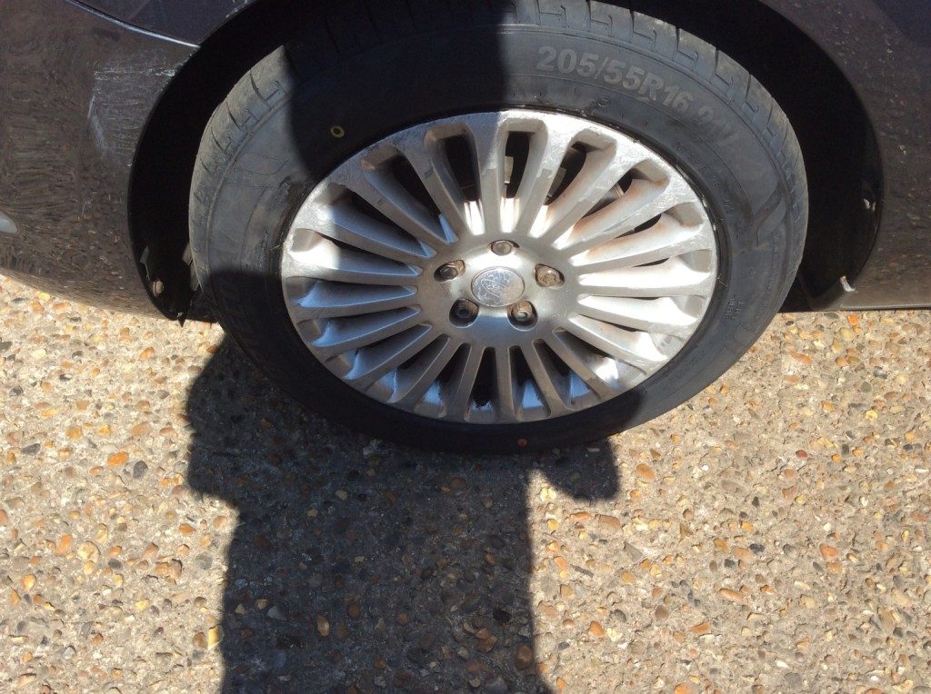 Ford Focus - Image 19