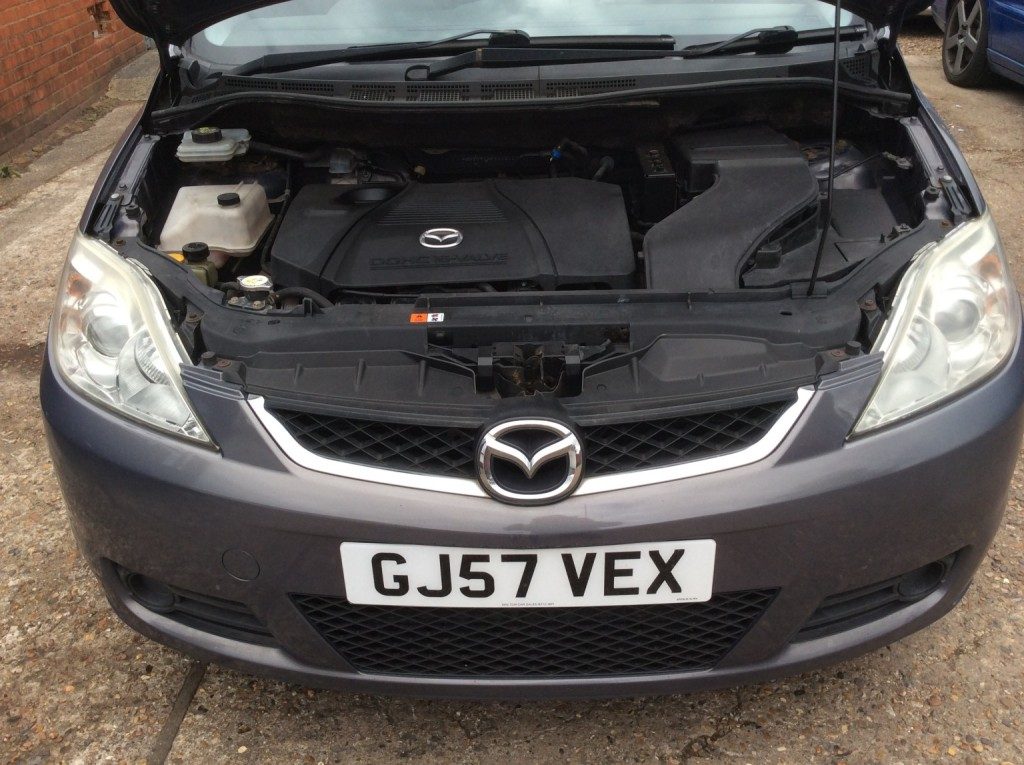Mazda Mazda5 - Image 16