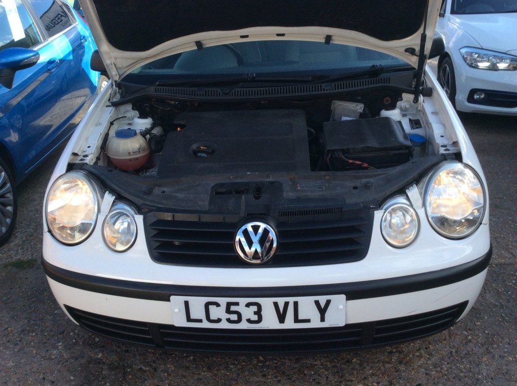Volkswagen Polo - Image 11