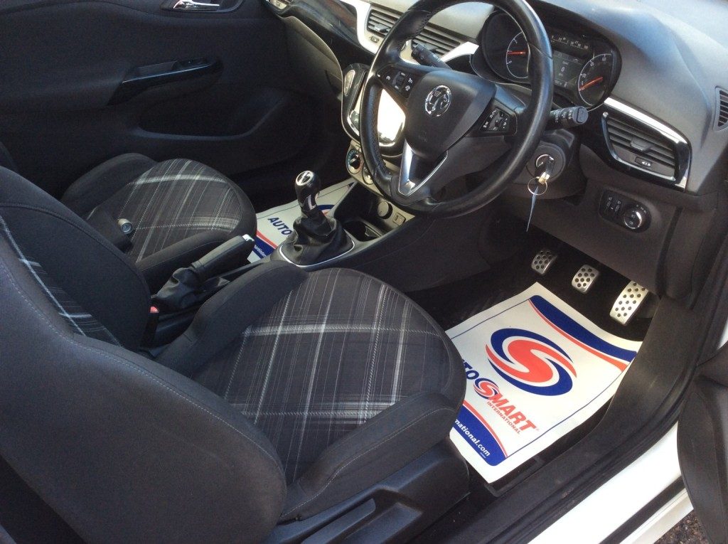 Vauxhall Corsa - Image 6