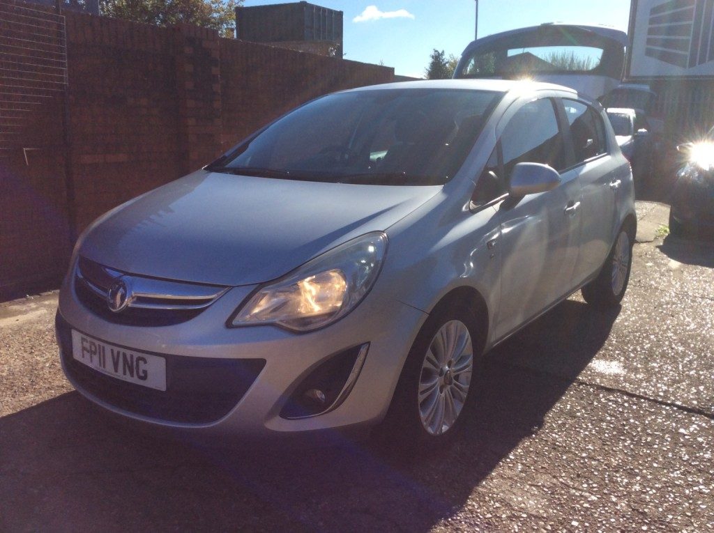 Vauxhall Corsa - Image 2
