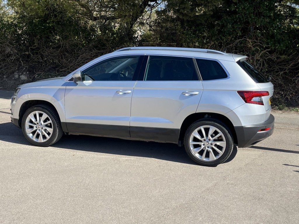 Skoda Karoq - Image 17