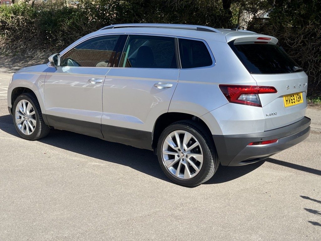 Skoda Karoq - Image 18