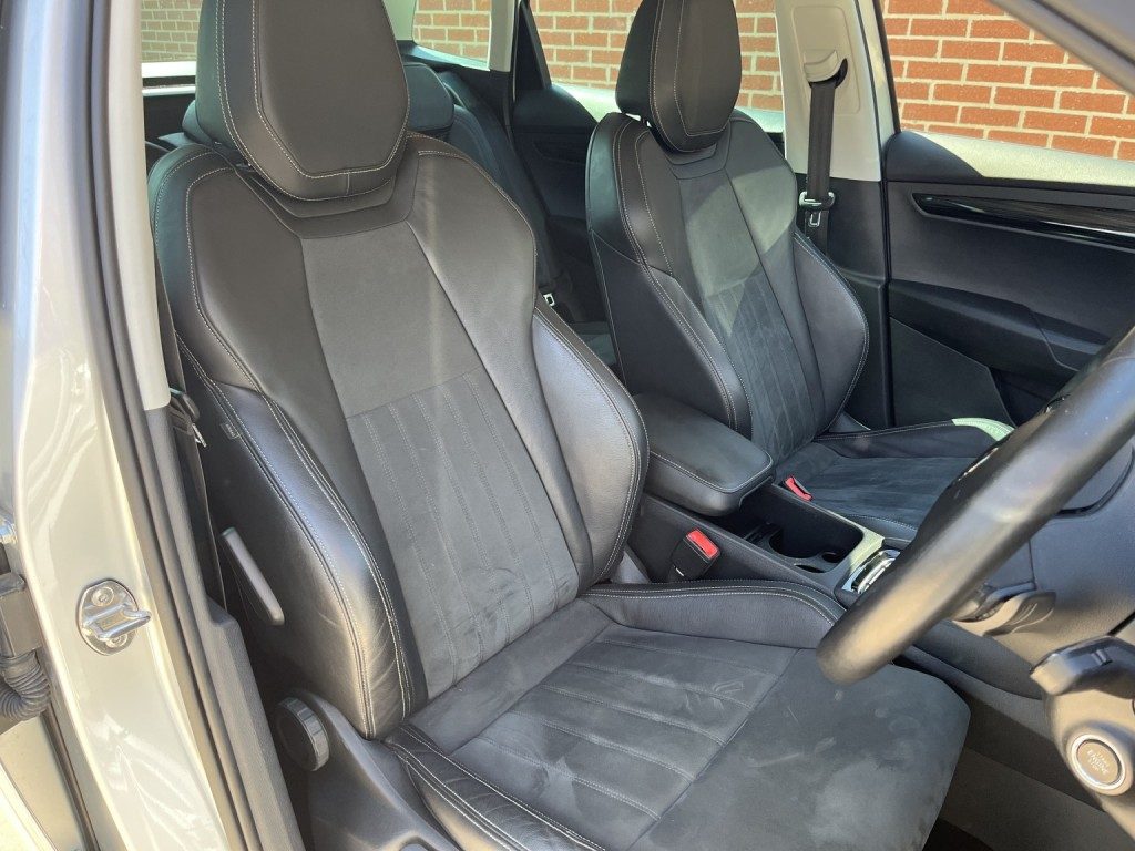 Skoda Karoq - Image 20
