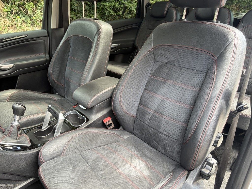 Ford S-Max - Image 3