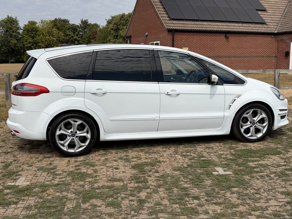 Ford S-Max - Image 8