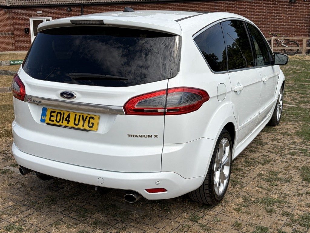 Ford S-Max - Image 12