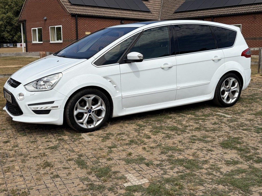 Ford S-Max - Image 18
