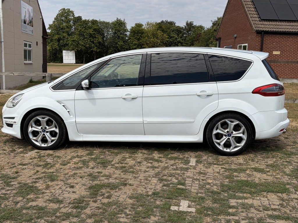 Ford S-Max - Image 20