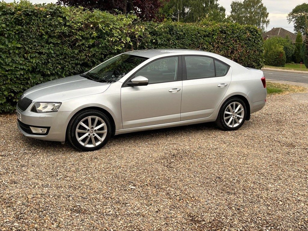 Skoda Octavia - Image 11
