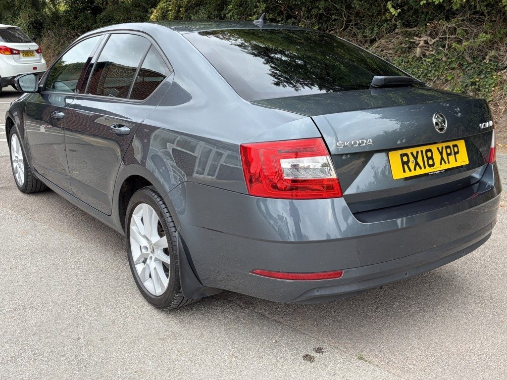 Skoda Octavia - Image 18