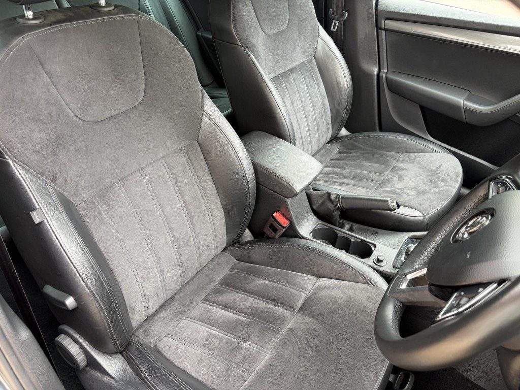 Skoda Octavia - Image 20