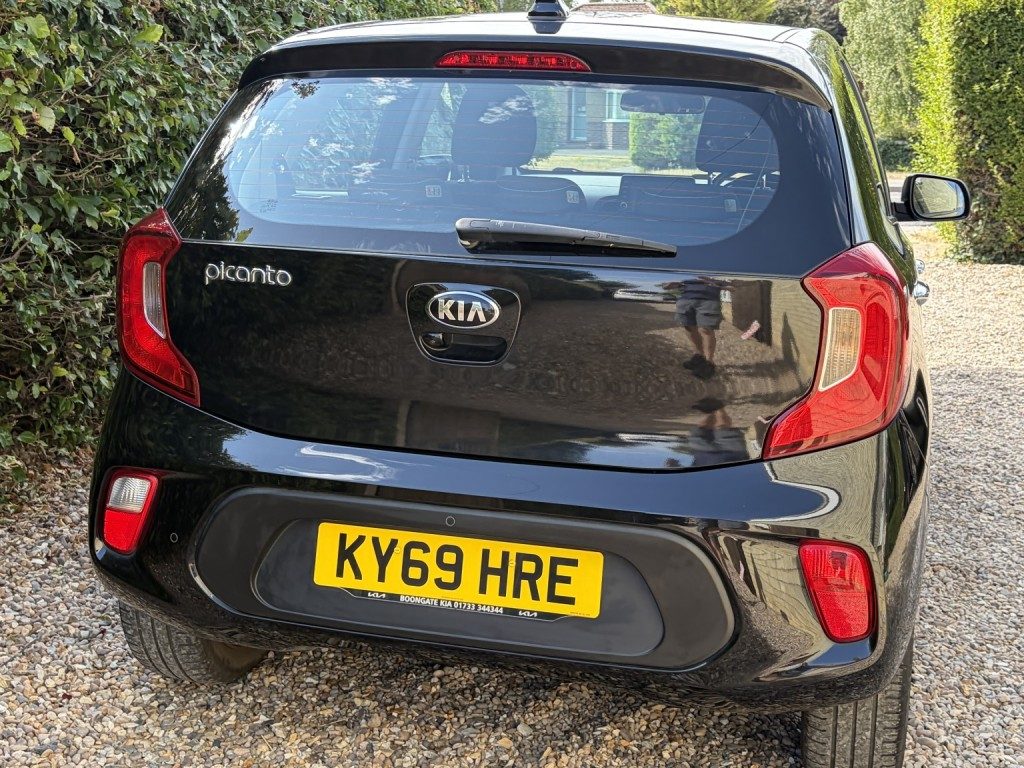 Kia Picanto - Image 13