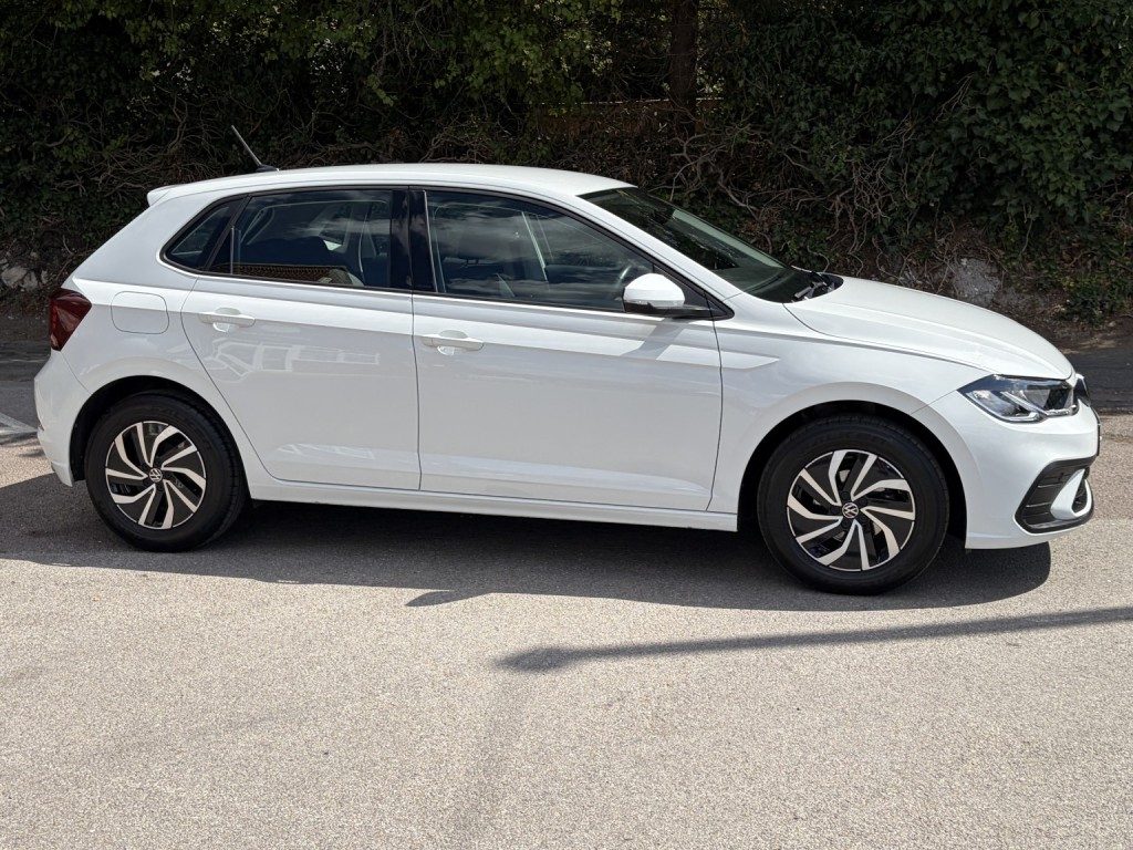 Volkswagen Polo - Image 5