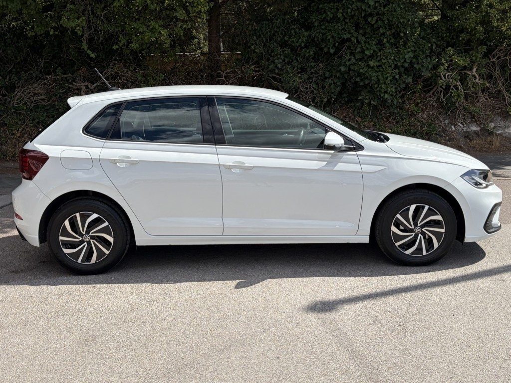 Volkswagen Polo - Image 7