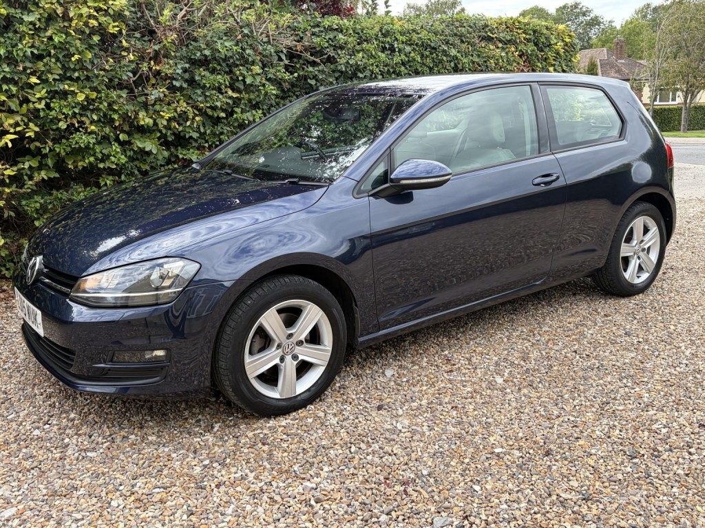 Volkswagen Golf - Image 13