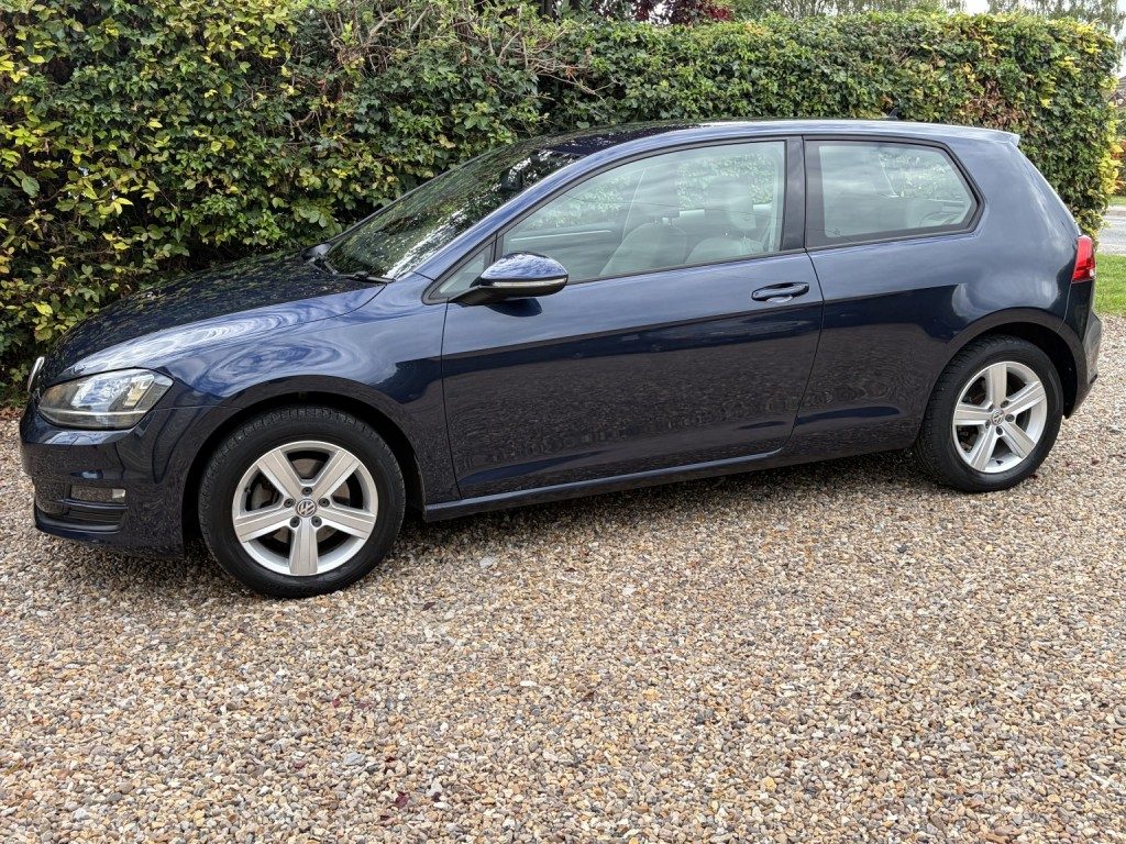 Volkswagen Golf - Image 14