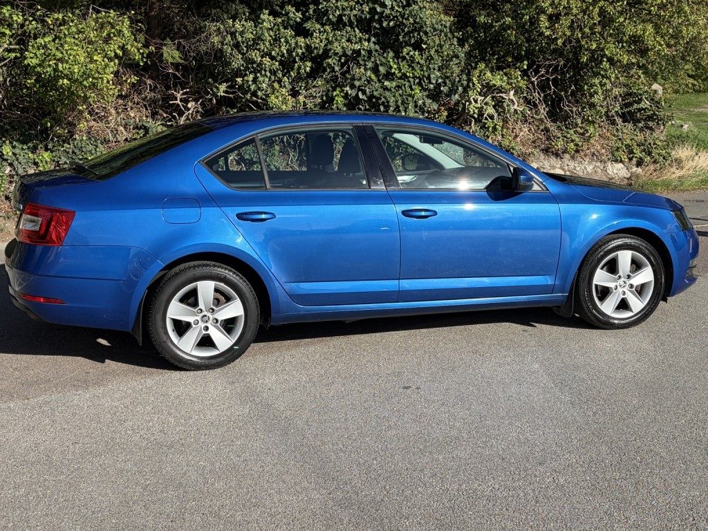 Skoda Octavia - Image 7