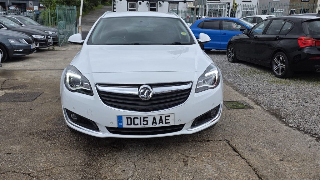 Vauxhall Insignia - Image 2