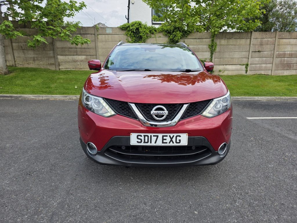 2017 Nissan Qashqai in BOLTON