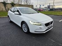 Volvo V40 - Image 4