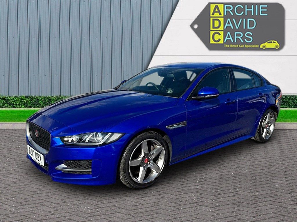 Jaguar Xe