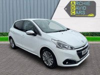 Peugeot 208 - Image 4