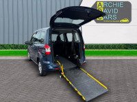Ford Tourneo Courier - Image 4