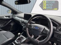 Ford Focus - Image 7