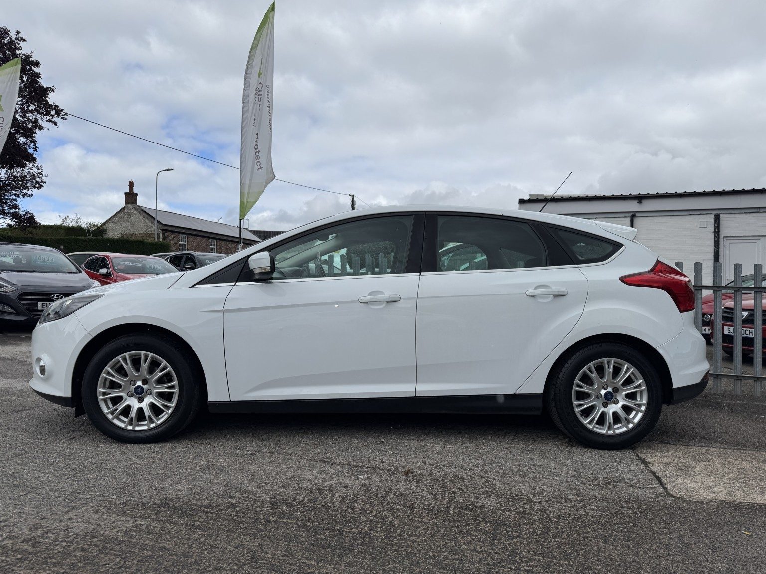 Ford Focus - Image 5