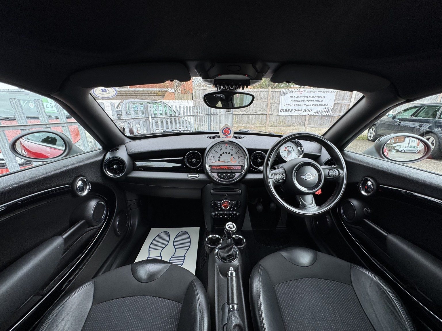 Mini Coupe - Image 15