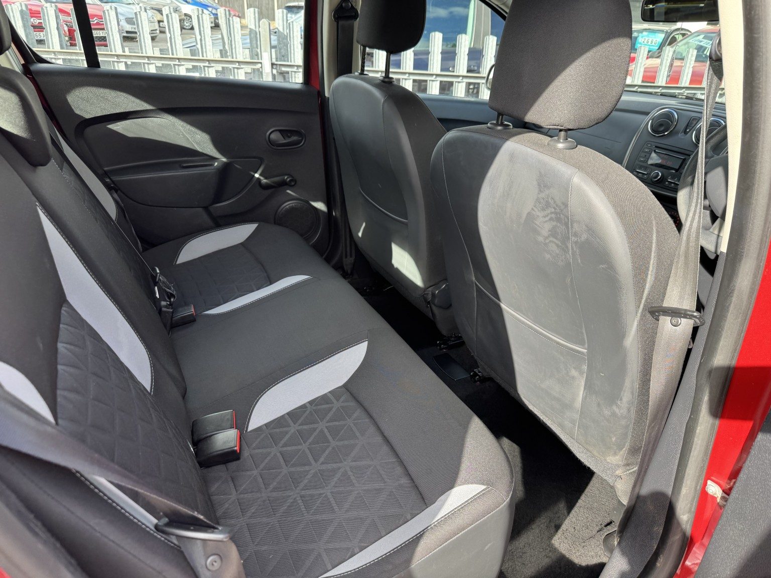 Dacia Sandero Stepway - Image 18
