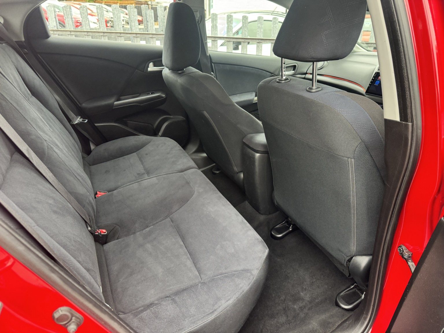 Honda Civic - Image 18