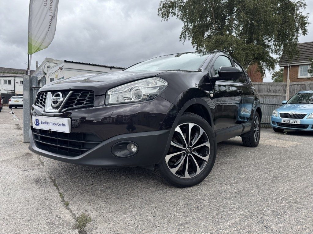 2013 Nissan Qashqai in sychdyn