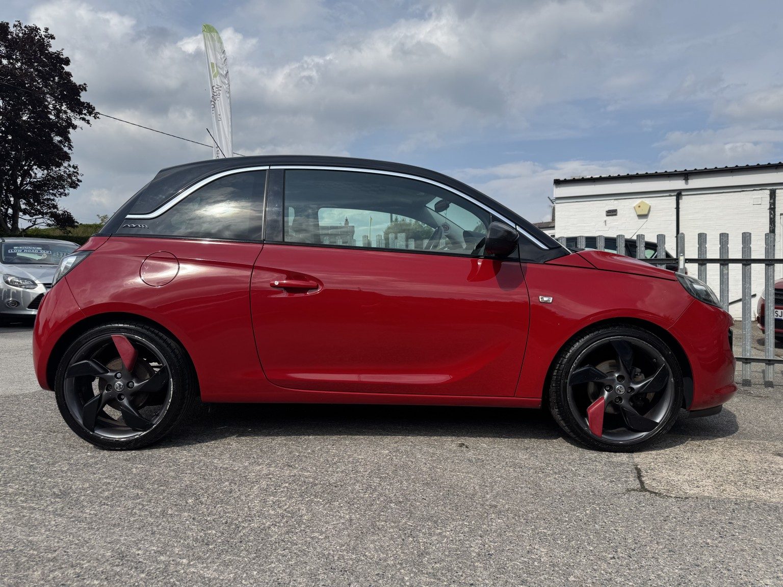Vauxhall Adam - Image 9