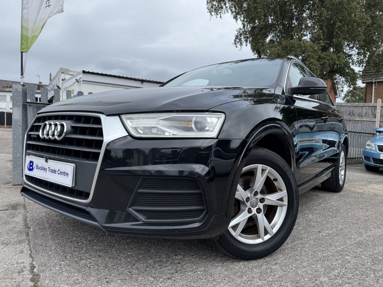 Audi Q3 - Image 3
