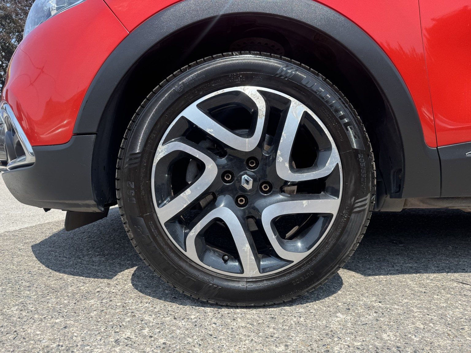Renault Captur - Image 12
