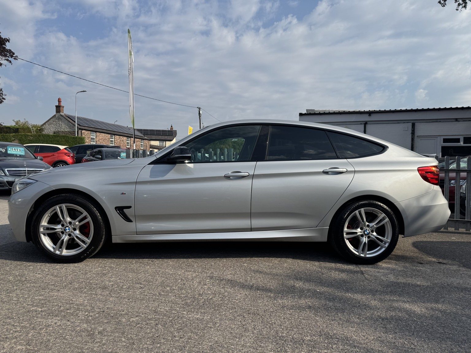 Bmw 3 Series Gran Turismo - Image 5