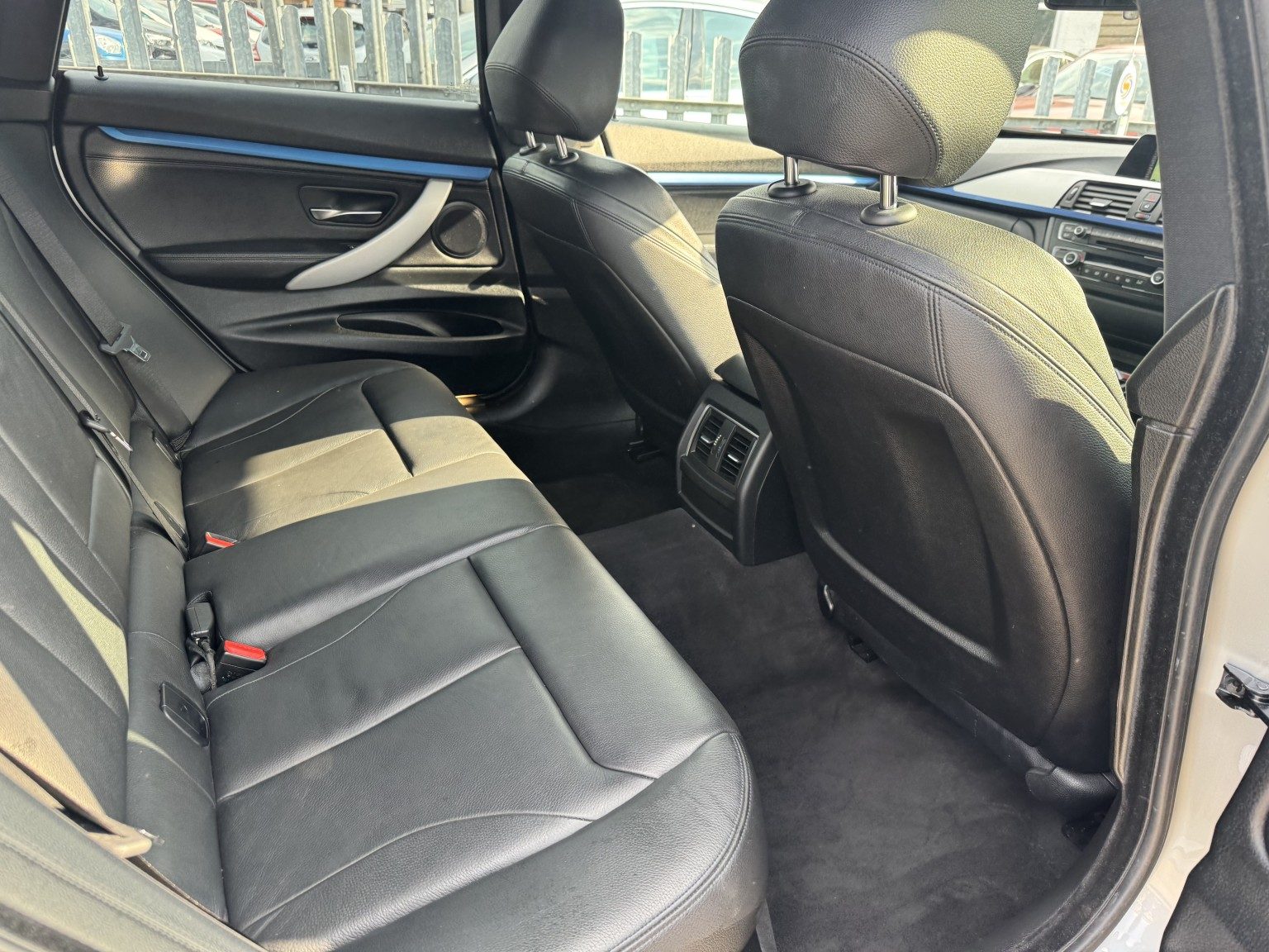 Bmw 3 Series Gran Turismo - Image 19