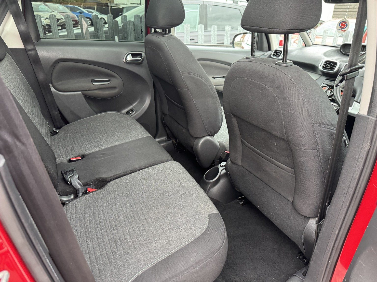 Citroen C3 Picasso - Image 19