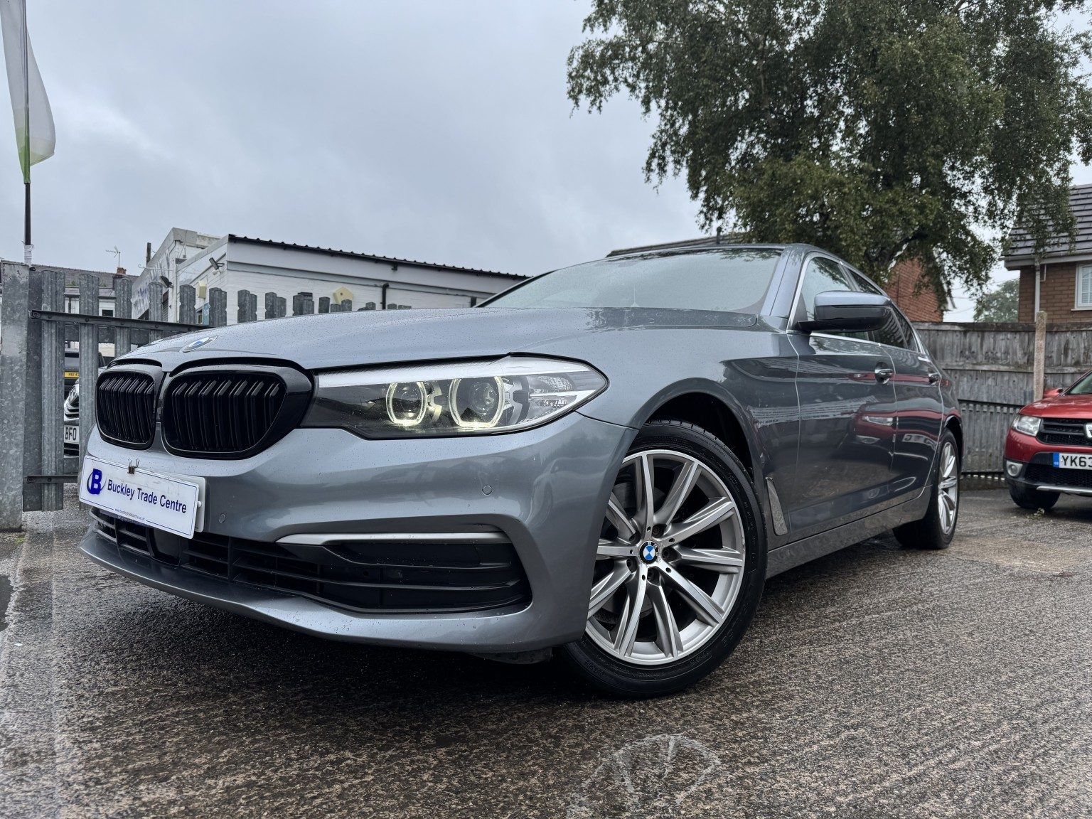 Bmw 5 Series - Image 3