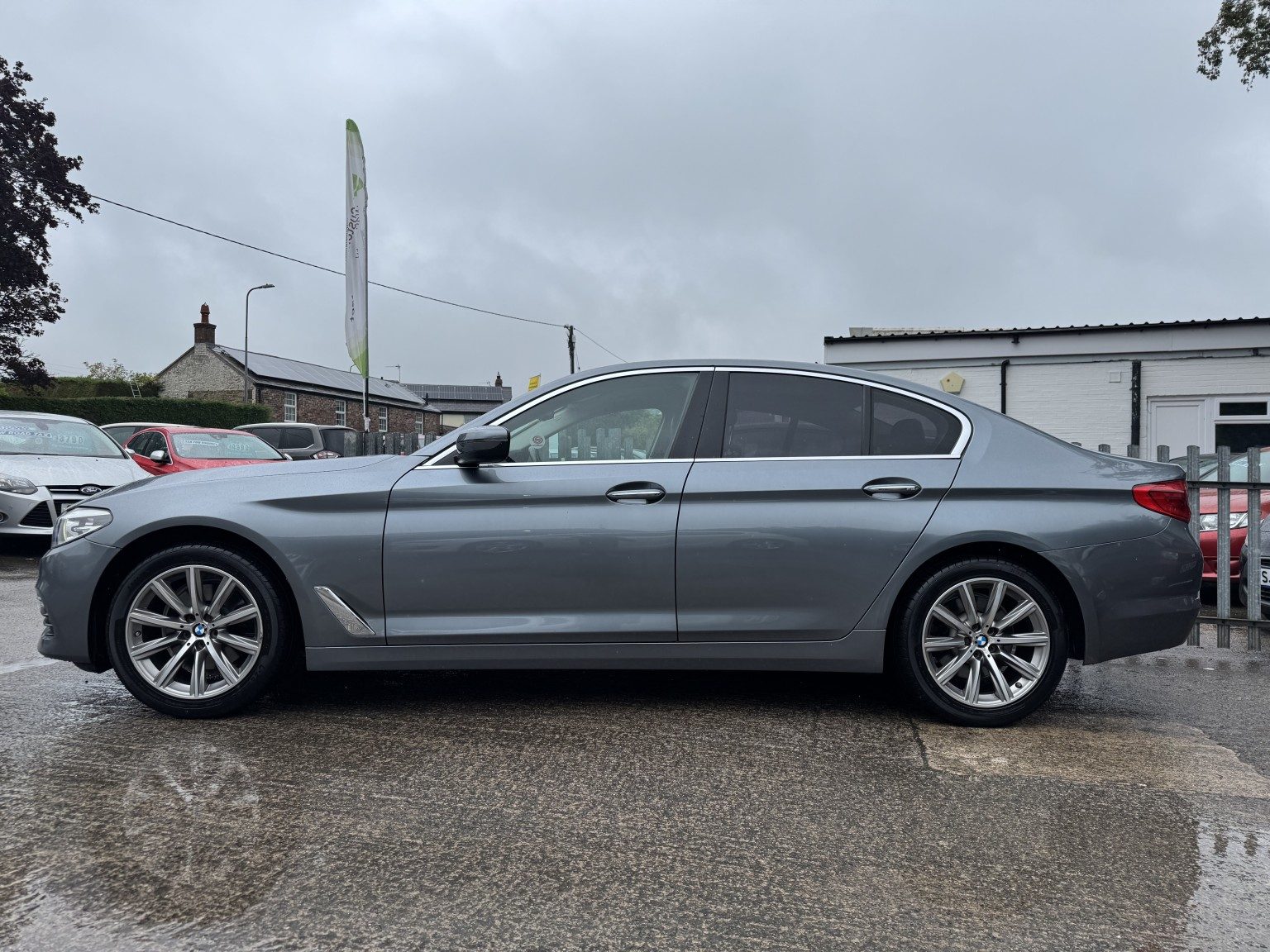 Bmw 5 Series - Image 5