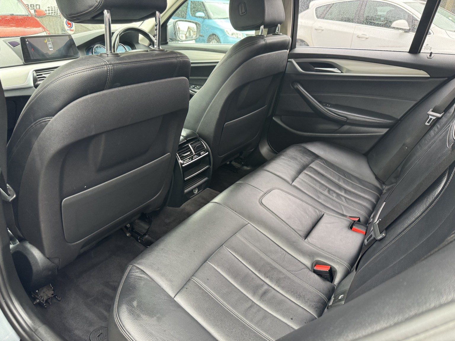 Bmw 5 Series - Image 20