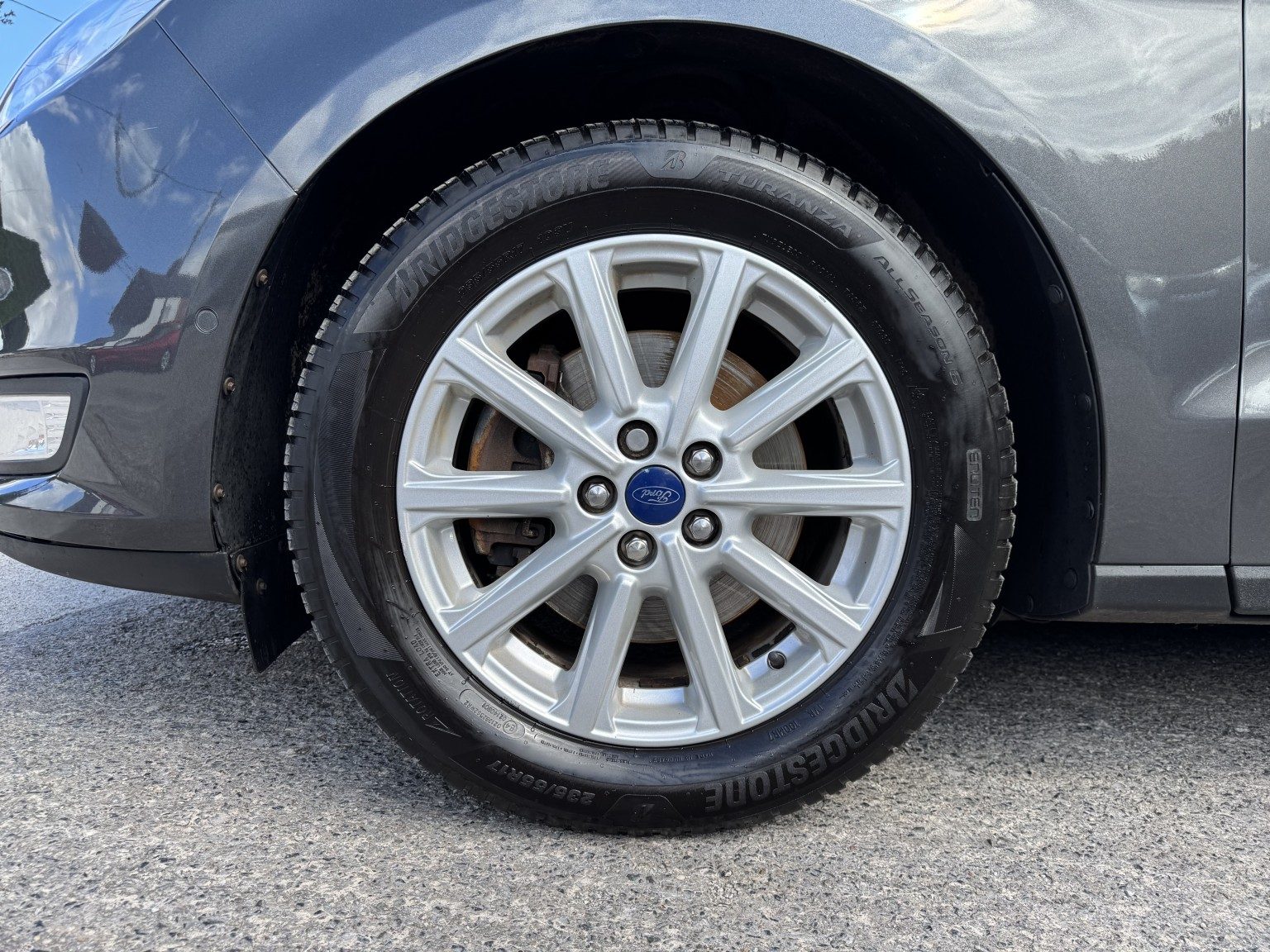 Ford Galaxy - Image 12