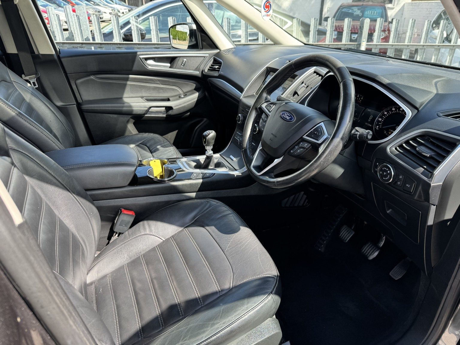Ford Galaxy - Image 15