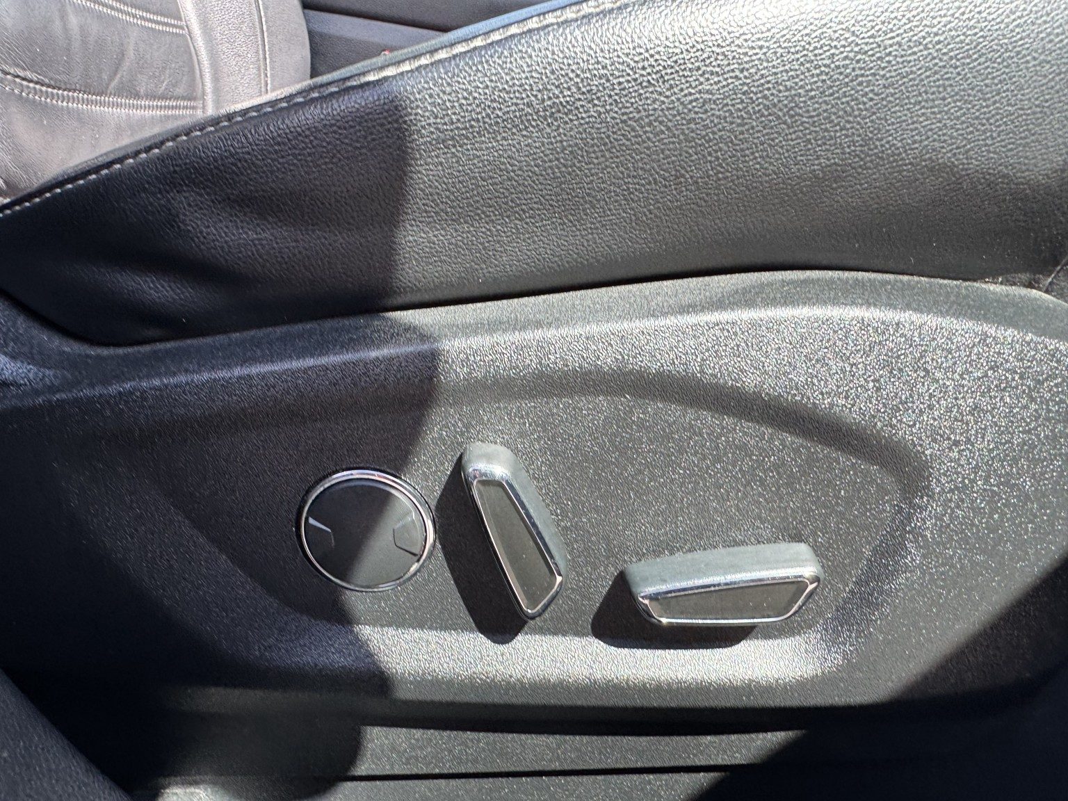 Ford Galaxy - Image 16