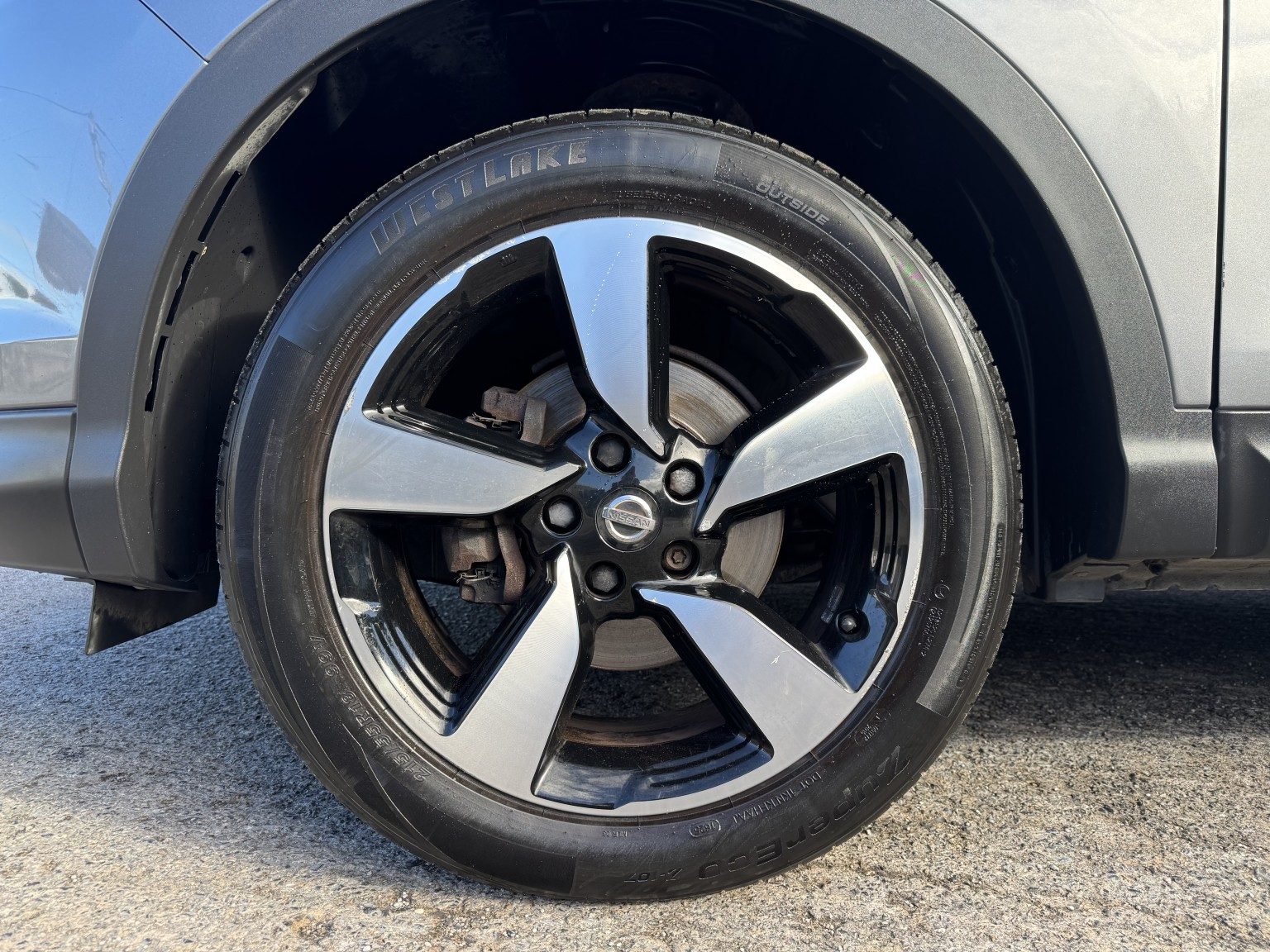Nissan Qashqai - Image 12