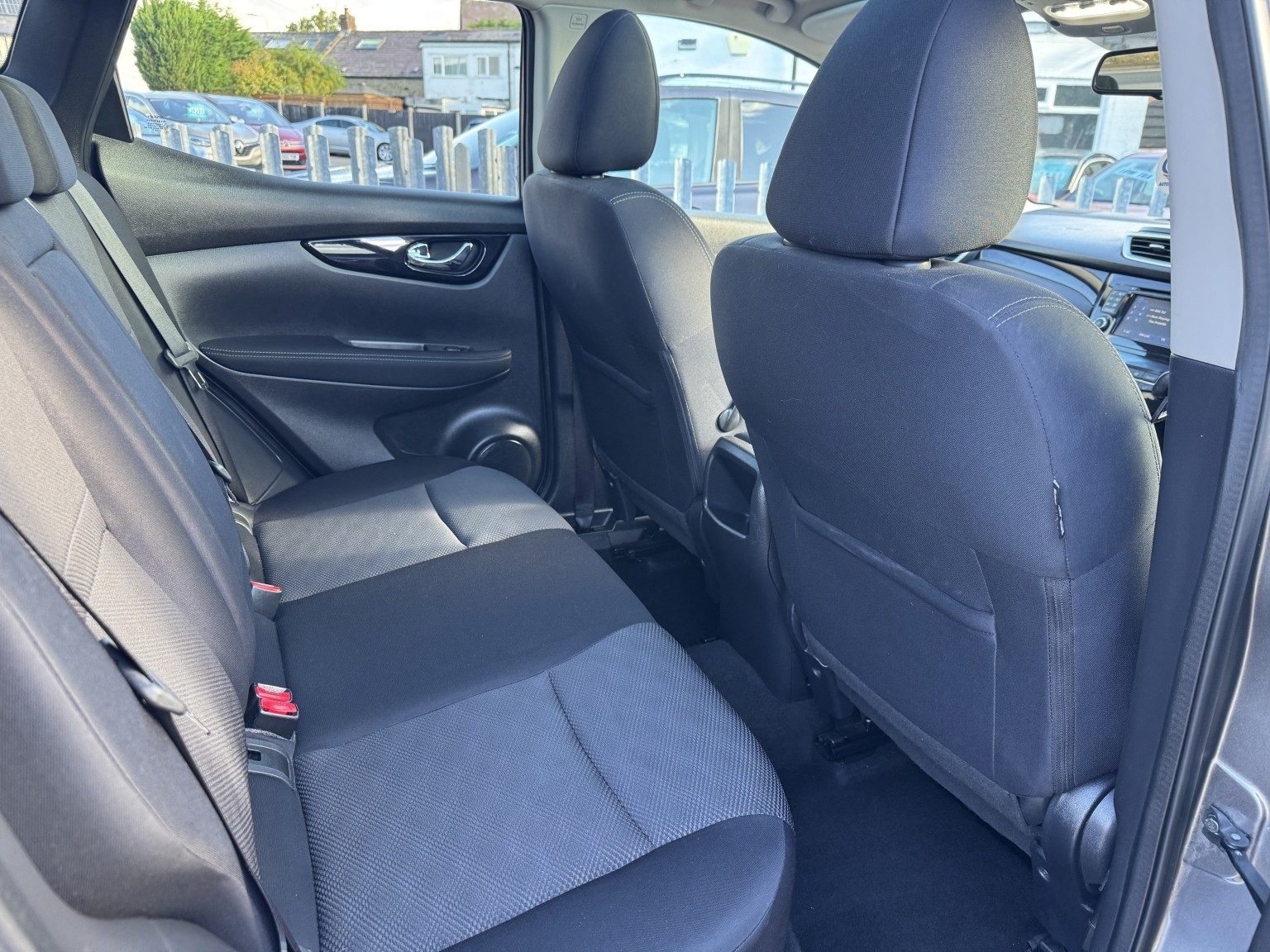Nissan Qashqai - Image 19